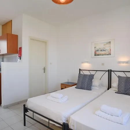 Aphrodite White Líndos