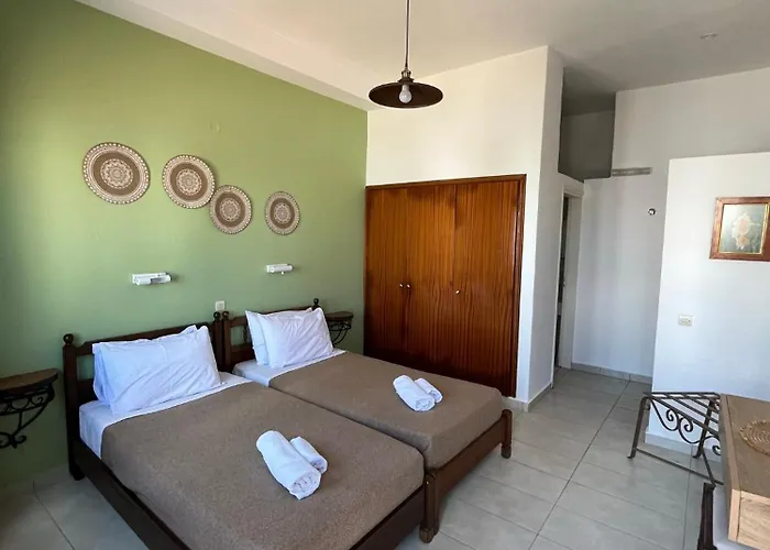 Aphrodite White Studios * Lindos (Rhodes)