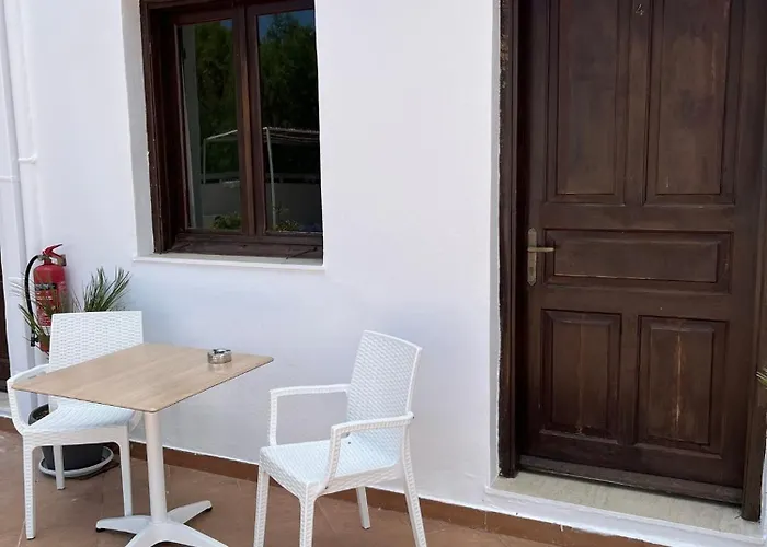 Aphrodite White Studios * Lindos (Rhodes)