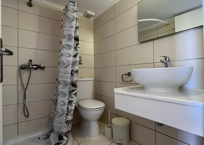 Apartment Aphrodite White Studios