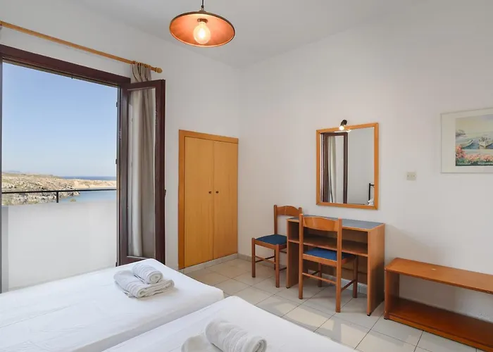 Apartment Aphrodite White Studios