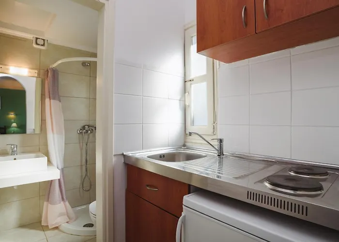 Aphrodite White Apartament Líndos