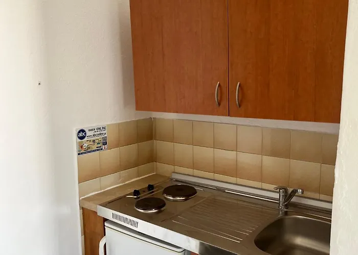 דירה Aphrodite White